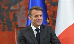 Fransa Cumhurbaşkanı Macron: Güvenliğimizi sonsuza kadar Amerikalılara devretmemeliyiz