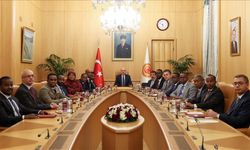 TBMM Başkanı Kurtulmuş, Ukrayna ve Somali'nin parlamentolar arası dostluk gruplarının üyelerini kabul etti