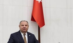 MHP'li Öztürk: Türkiye Cumhuriyeti muhteşem bir geleceğe hazırlanmaktadır