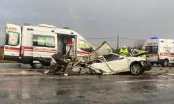 Denizli'de trafik kazasında hayatını kaybeden anne, baba ve 9 yaşındaki çocukları son yolculuğuna uğurlandı