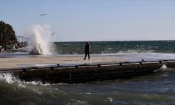 Marmara'nın güneyi, Ege, Batı Akdeniz ve Orta Karadeniz için fırtına uyarısı