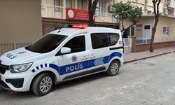 Adana'da cam silerken 13. kattan düşen kadın hayatını kaybetti