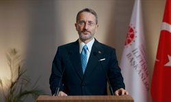 Fahrettin Altun: Gazetecilerimizin her zaman yanlarında olacağız