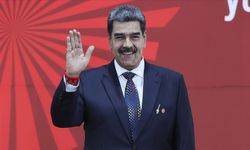 Venezuela'da Maduro devlet başkanlığı için yemin etti