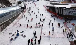 Çığ bölgesine giren 4 kişiye 11 bin lira, kasksız kayak yapan 5 kişiye de 14 bin lira ceza