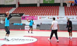 Aliağa Petkimspor, Avrupa'da çeyrek final hedefini bırakmıyor