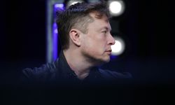 Musk, USAID'in "Kovid-19 gibi biyolojik silah araştırmalarını" finanse ettiğini iddia etti