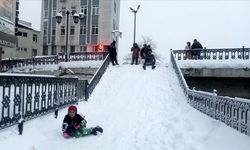 Samsun'da kar yağışı nedeniyle yarın eğitime ara verildi