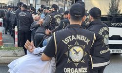 İstanbul'daki suç örgütlerine yönelik operasyonlarda 54 şüpheli tutuklandı