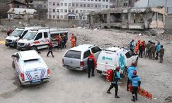 Hakkari'de 5,5 büyüklüğünde deprem senaryosuyla tatbikat yapıldı