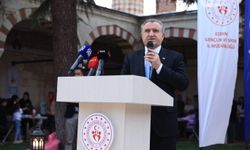 Bakan Bak: Uyuşturucu gibi kötü alışkanlıklardan gençlerimizin uzak durmasını istiyoruz