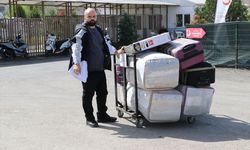 Türkiye'deki Suriyelilerin Kilis'ten ülkelerine dönüşü arife gününde de sürüyor