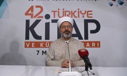 Diyanet İşleri Başkanı Erbaş, 42. Türkiye Kitap ve Kültür Fuarı'na katıldı