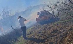 Çanakkale’de tarım arazisinde çıkan yangın ormanlık alana sıçradı