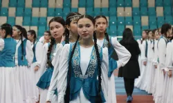 Kazakistan'da "Milli Kıyafet Günü" kutlandı