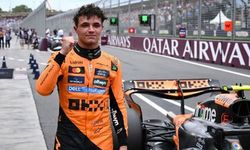 F1'de sezonun açılış etabı Avustralya Grand Prix'sini Lando Norris kazandı