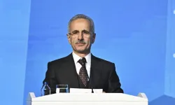 Bakan Uraloğlu: 27 Nisan, Milletin iradesine vurulmak istenen prangaların kırıldığı gündür