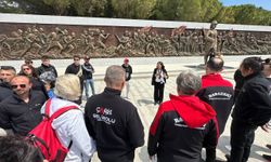 Beşiktaş taraftarları Çanakkale Şehitler Abidesi'ni ziyaret etti