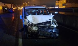 Samsun'da iki hafif ticari aracın çarpıştığı kazada 4 kişi yaralandı