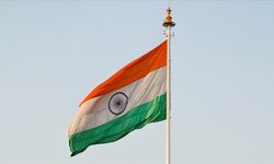 Hindistan, Pahalgam saldırısı sonrası Pakistan vatandaşlarına bütün vize hizmetlerini iptal etti