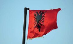 Arnavutluk'ta Seçim Yarışı Sosyalist Parti’nin Zaferiyle Sonuçlandı