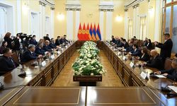 Kırgızistan, Azerbaycan ile Ermenistan arasındaki barış müzakerelerine ev sahipliği yapmaya hazır