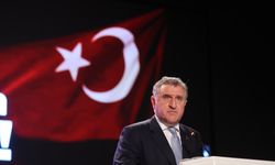 Bakan Bak’tan Süper Lig’e Yükselen Fatih Karagümrük’e Tebrik Mesajı