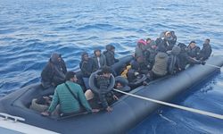 Didim’de 42 düzensiz göçmen kurtarıldı