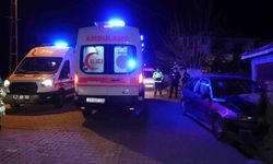 Kırıkkale’de otomobil bahçe duvarına çarptı: 3 yaralı
