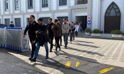 Sahte araç kiralama sitesiyle 122 kişiyi dolandırmışlar