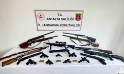 Alanya’da silah kaçakçılarına eş zamanlı operasyon