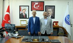 Bakan Uraloğlu'ndan Arsin Belediyesi'ne ziyaret