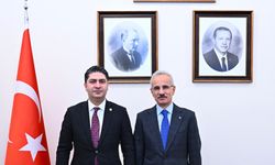 Bakan Uraloğlu, MHP Genel Başkan Yardımcısı İsmail Özdemir ile görüştü
