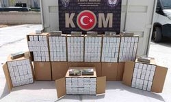 Şüphe üzerine durdurulan araçta binlerce makaron ele geçirildi