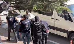 Zararlı yazılım kullanarak 156 kişiyi dolandıran 11 kişi yakalandı