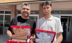 Lise öğrencileri, Uçan Araba Simülasyon Yarışması'nda "en iyi algoritma" ödülü kazandı