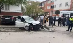 Çorum'da iki otomobilin çarpıştığı kazada 7 kişi yaralandı