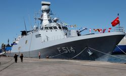 Samsun'da TCG Kınalıada (F-514) korveti vatandaşların ziyaretine açıldı