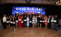 BURTOM Sağlık Grubu 30. Yılını Coşkulu Bir Geceyle Kutladı