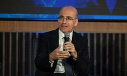 Bakan Şimşek, Londra'da Türkiye'nin ekonomik programının kararlılıkla uygulanmaya devam edileceğini bildirdi