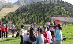 Erzincan’da aileler "Dijital Detoks Kampı" ile teknolojiden uzak 3 gün geçirdi