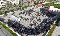 Bitlis'te üniversite öğrencileri "bahara merhaba" etkinliğinde eğlendi