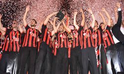 Eskişehirspor'un şampiyonluğu kutlandı