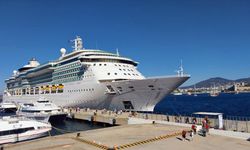 Bodrum'a "Brilliance Of The Seas" kruvaziyeriyle 2 bin 253 turist geldi