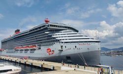 Bodrum'a "Resilient Lady" kruvaziyeriyle 2 bin 539 yolcu geldi