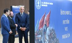"İstanbul, Fetih ve Mekan" sergisi AKM'de açıldı