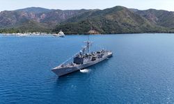 Muğla'da Deniz Kuvvetleri gemileri ile Sahil Güvenlik botları ziyarete açıldı