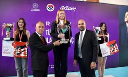 Türkiye Kadınlar Satranç Şampiyonası'nda IM Ekaterina Atalık birinci oldu