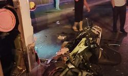 Alanya’da kırmızı ışıkta bekleyen otobüse çarpan motosikletin sürücüsü hayatını kaybetti