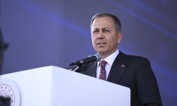 Bakan Yerlikaya: Ülkemizin gücüne güç katan tüm emekçilerin, 1 Mayıs Emek ve Dayanışma Günü’nü gönülden tebrik ediyorum